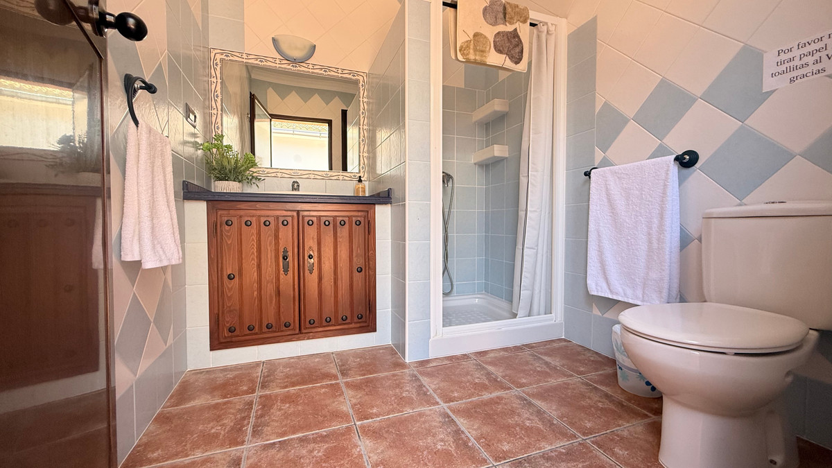 Huis te koop in Valle de Abdalajis | 4 slaapkamers H5141206