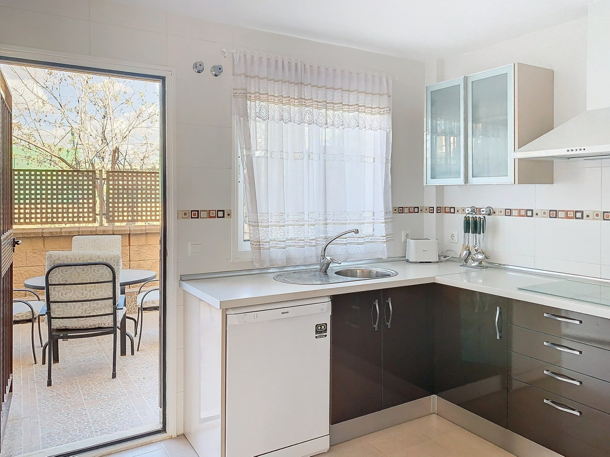 Semi-Vrijstaande Villa in Valle-Niza-10
