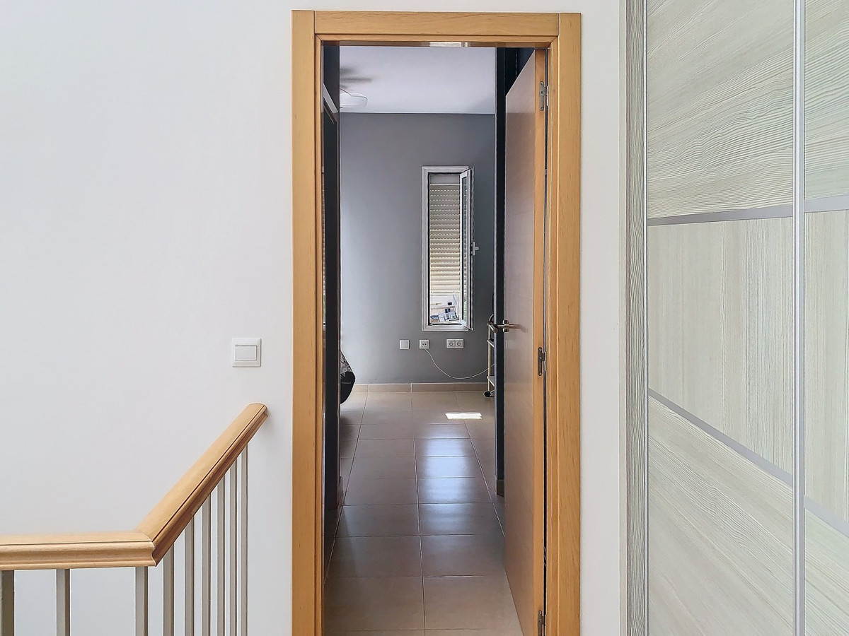 Semi-Vrijstaande Villa in Valle-Niza-17