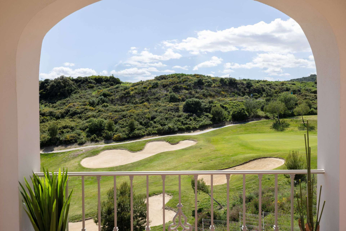 Huis te koop in Valle Romano | 3 slaapkamers H5049157
