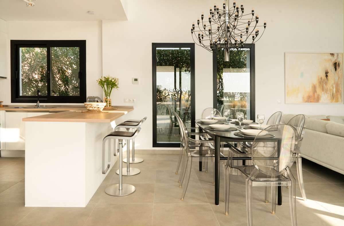 Huis te koop in Valle Romano | 3 slaapkamers H5204980