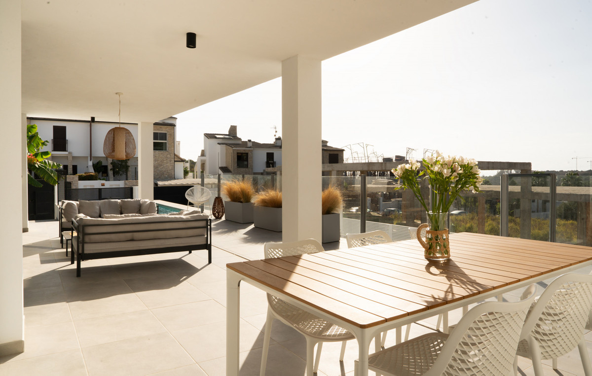 Huis te koop in Valle Romano | 3 slaapkamers H5204980