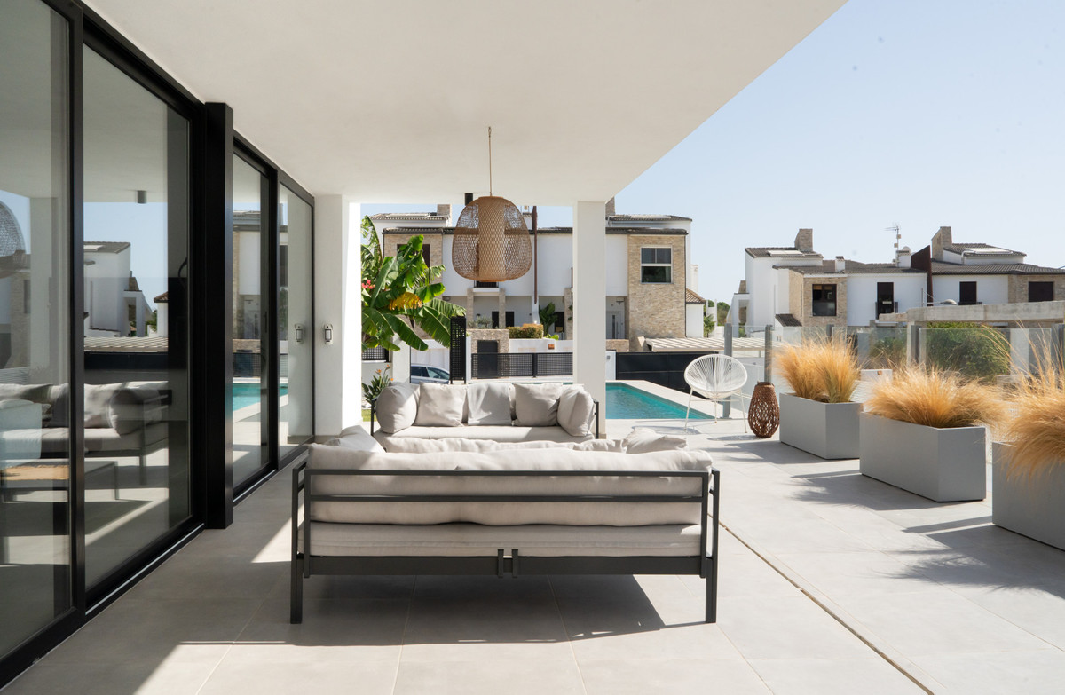 Huis te koop in Valle Romano | 3 slaapkamers H5204980