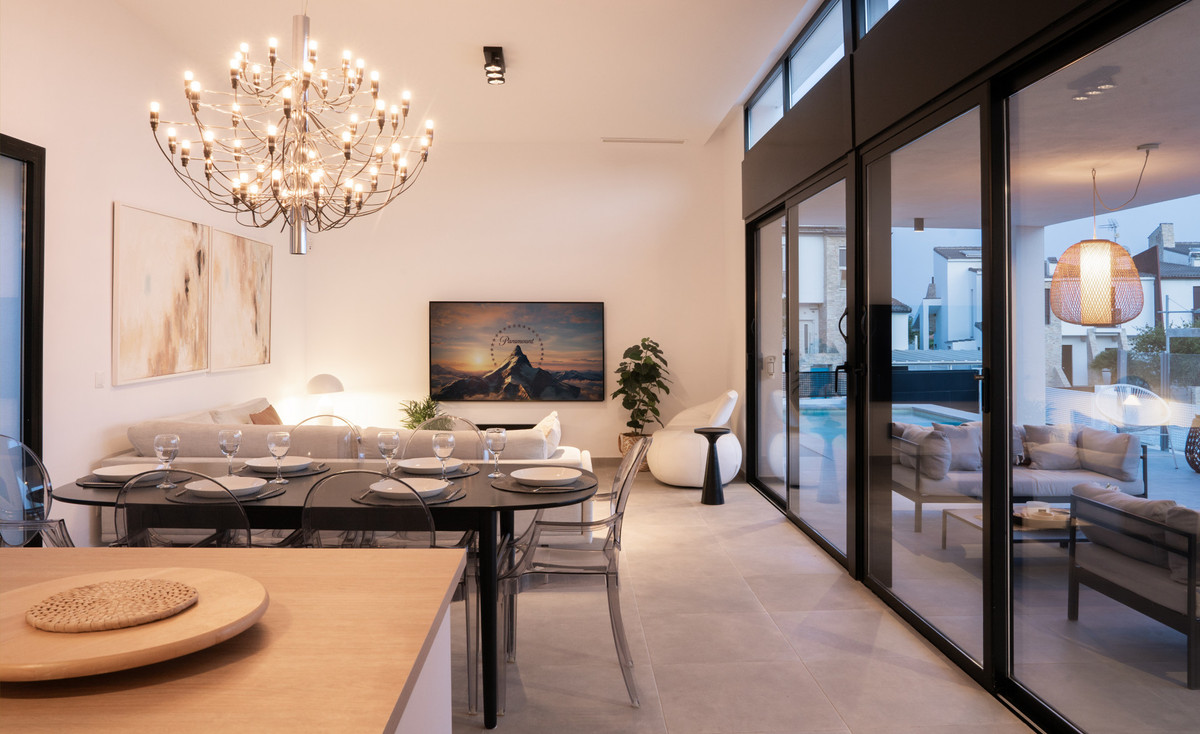 Huis te koop in Valle Romano | 3 slaapkamers H5204980