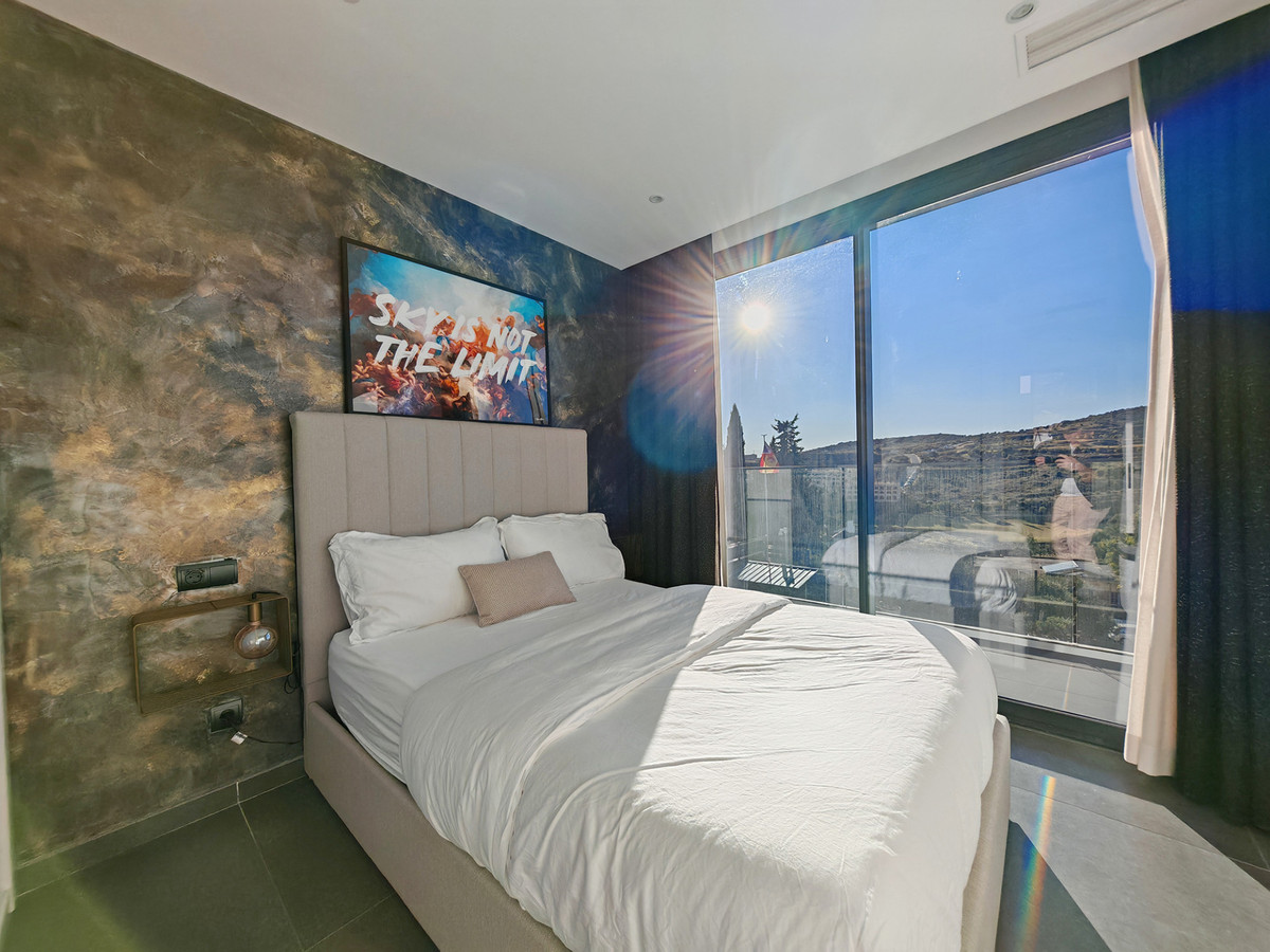 Huis te koop in Valle Romano | 4 slaapkamers H5248060