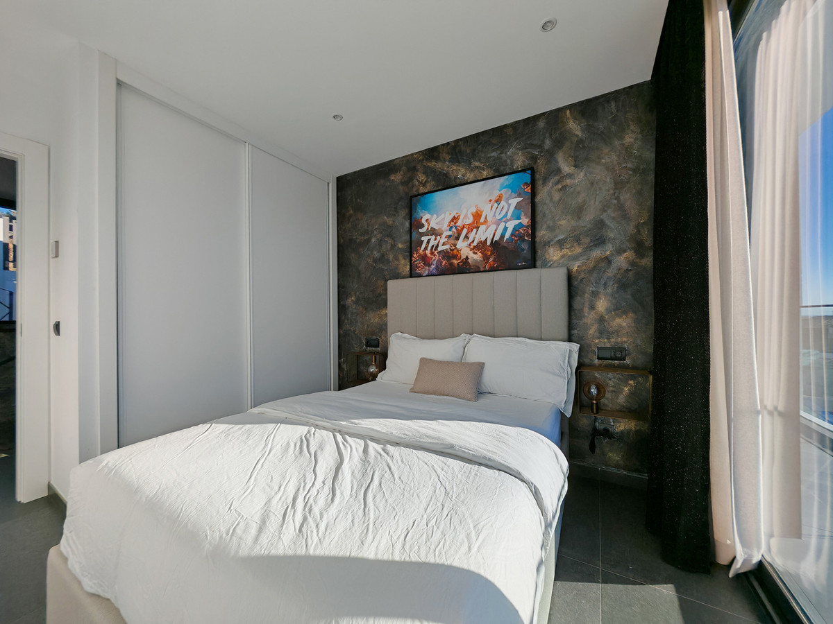 Huis te koop in Valle Romano | 4 slaapkamers H5248060