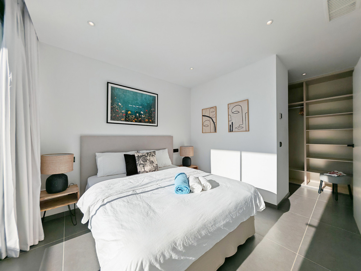 Huis te koop in Valle Romano | 4 slaapkamers H5249344