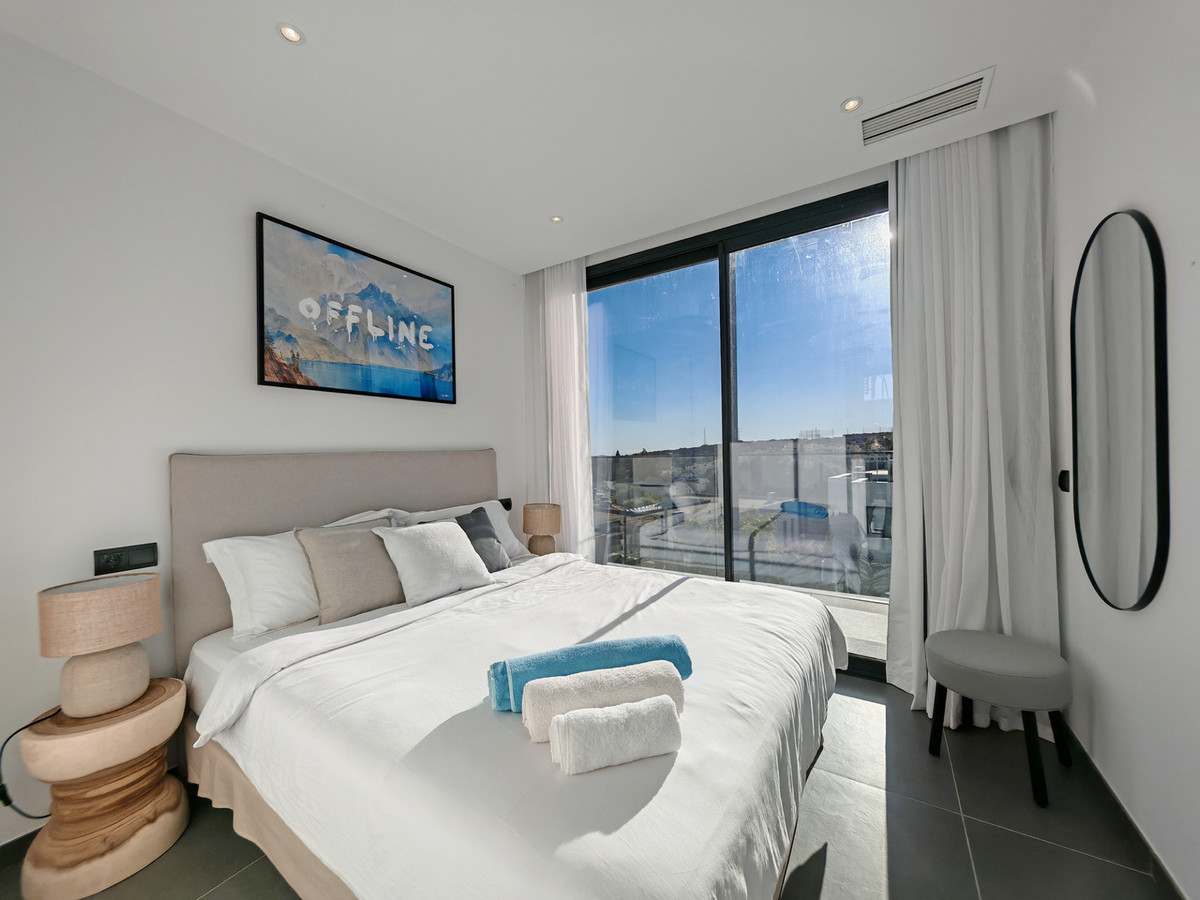 Huis te koop in Valle Romano | 4 slaapkamers H5249344