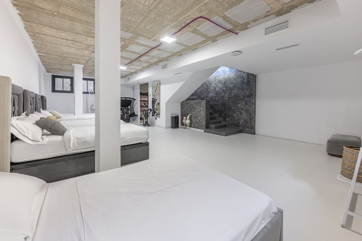 Property main view 37