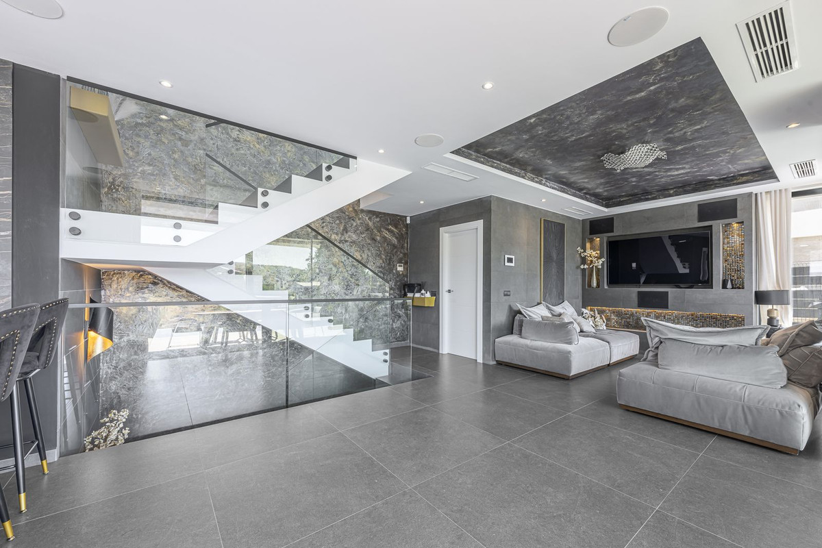 Property main view 43