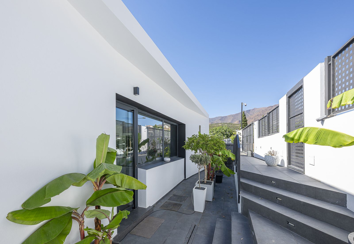 Property main view 57