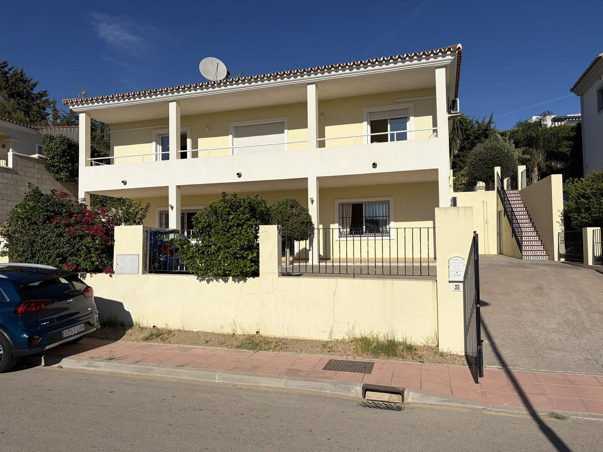 Property main view 40