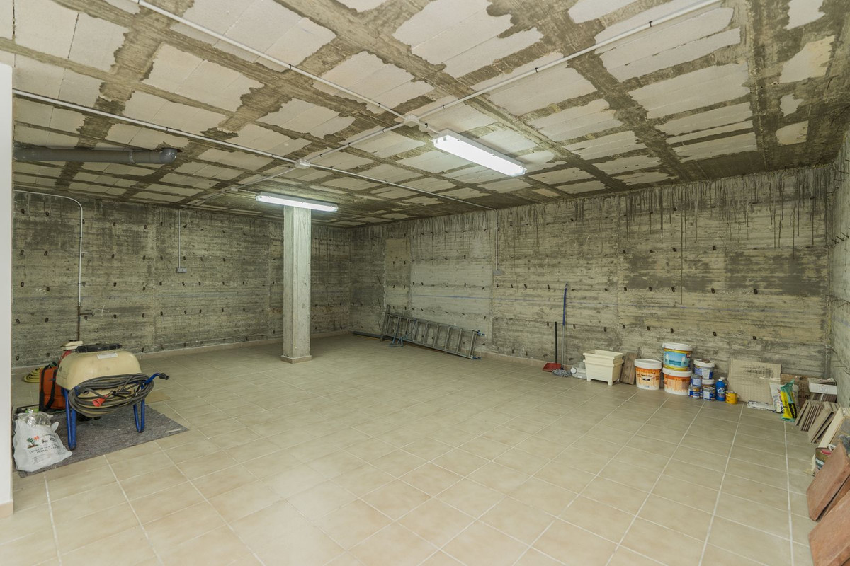 Property main view 40