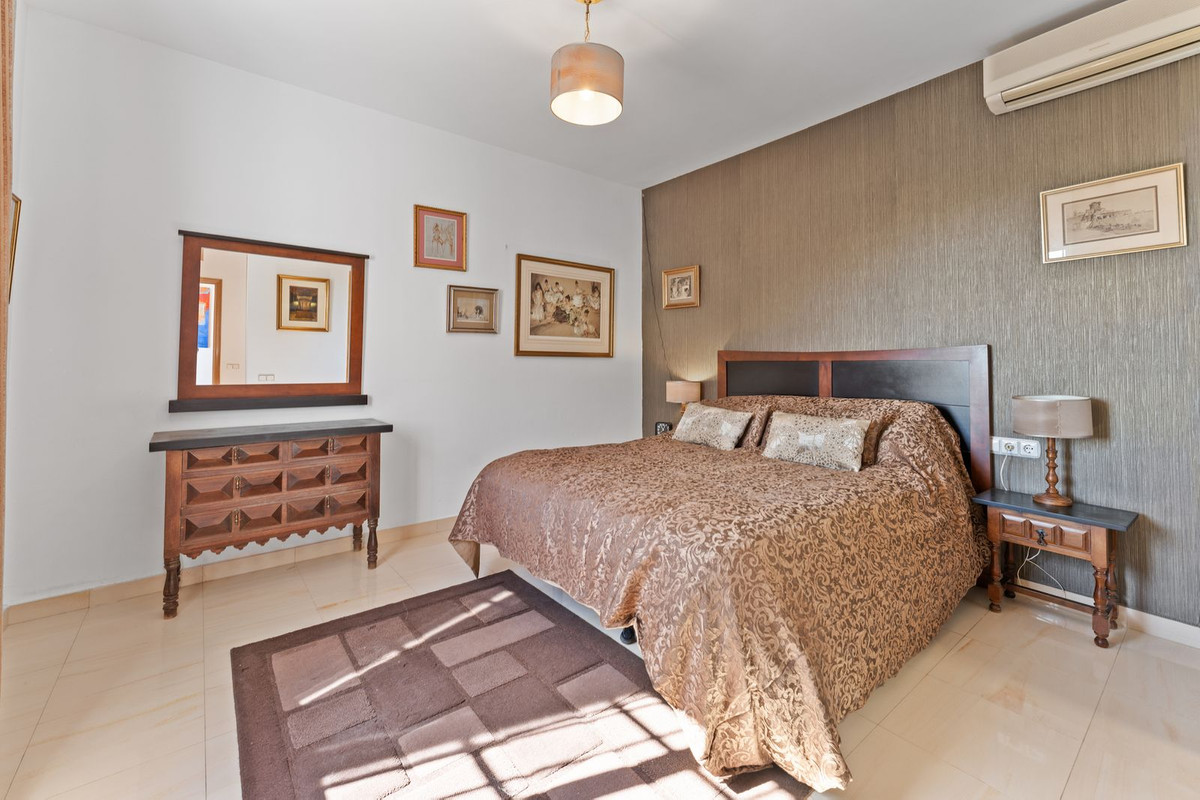 Huis te koop in Valtocado | 4 slaapkamers H5002156
