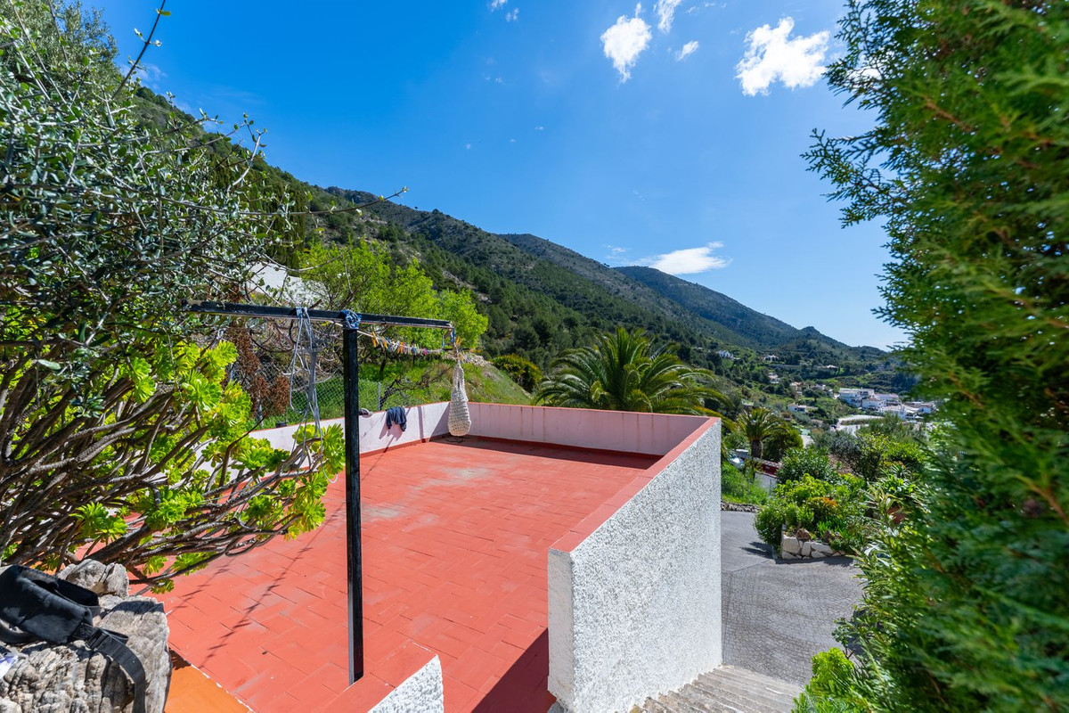 Huis te koop in Valtocado | 4 slaapkamers H5002156