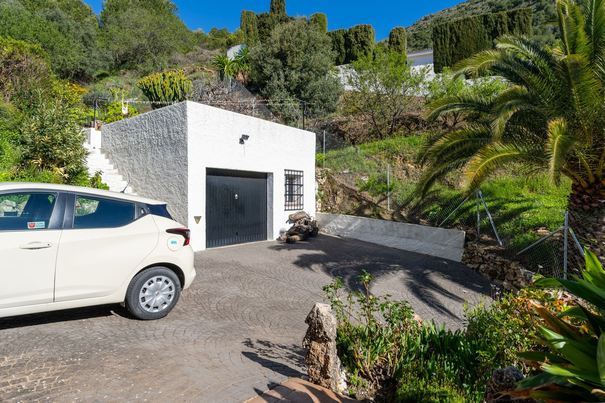 Huis te koop in Valtocado | 4 slaapkamers H5002156