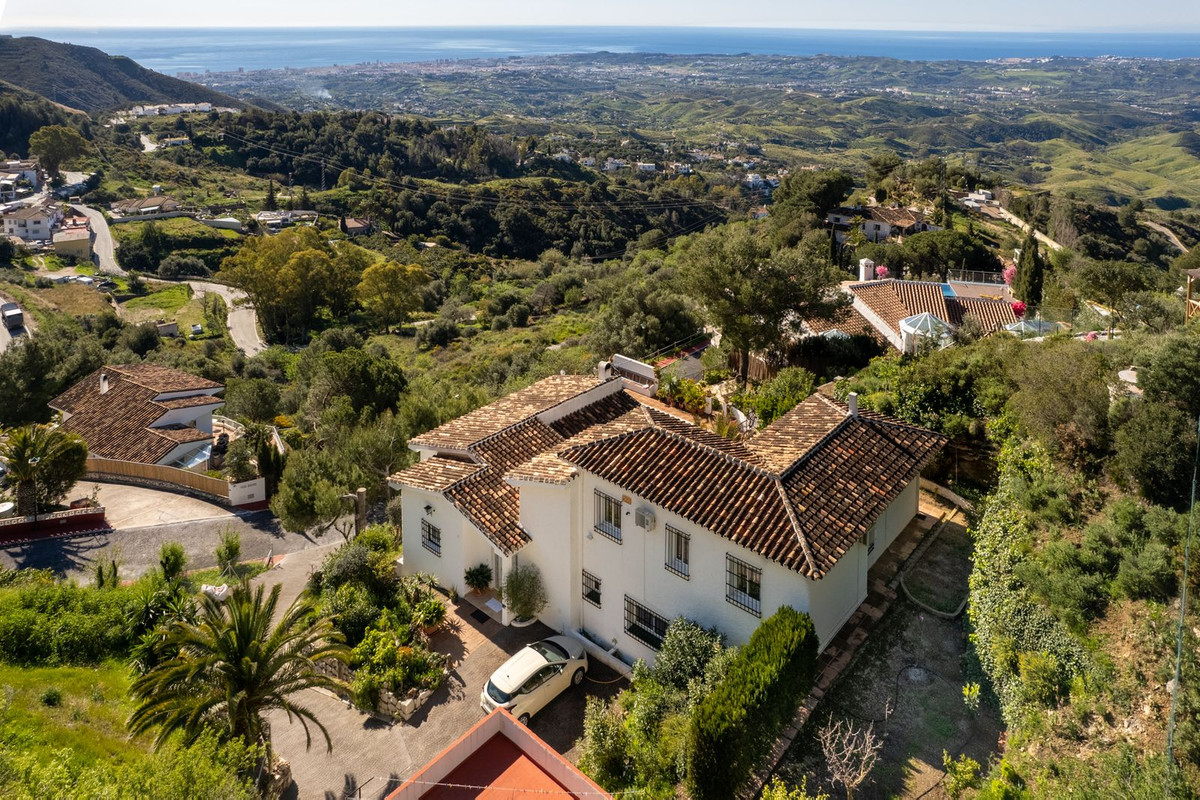 Huis te koop in Valtocado | 4 slaapkamers H5002156