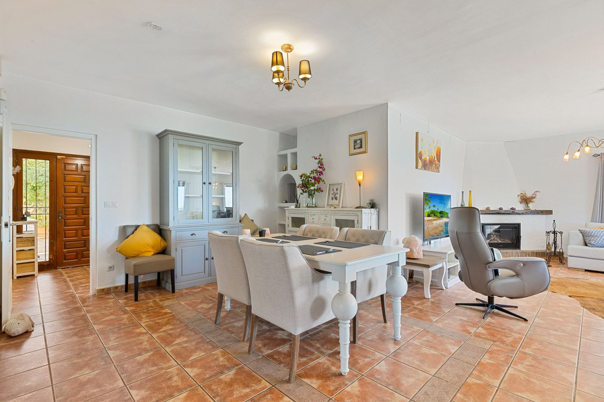 Huis te koop in Valtocado | 4 slaapkamers H5045359