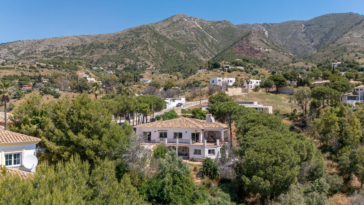 Huis te koop in Valtocado | 4 slaapkamers H5045359