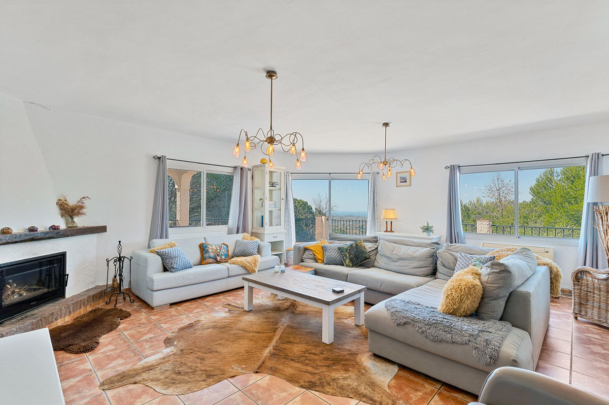 Huis te koop in Valtocado | 4 slaapkamers H5045359