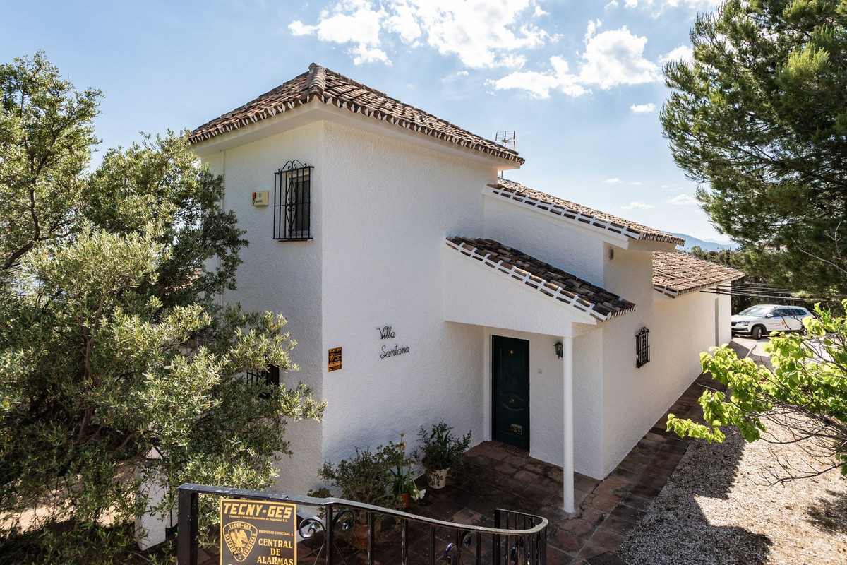 Huis te koop in Valtocado | 4 slaapkamers H5072971