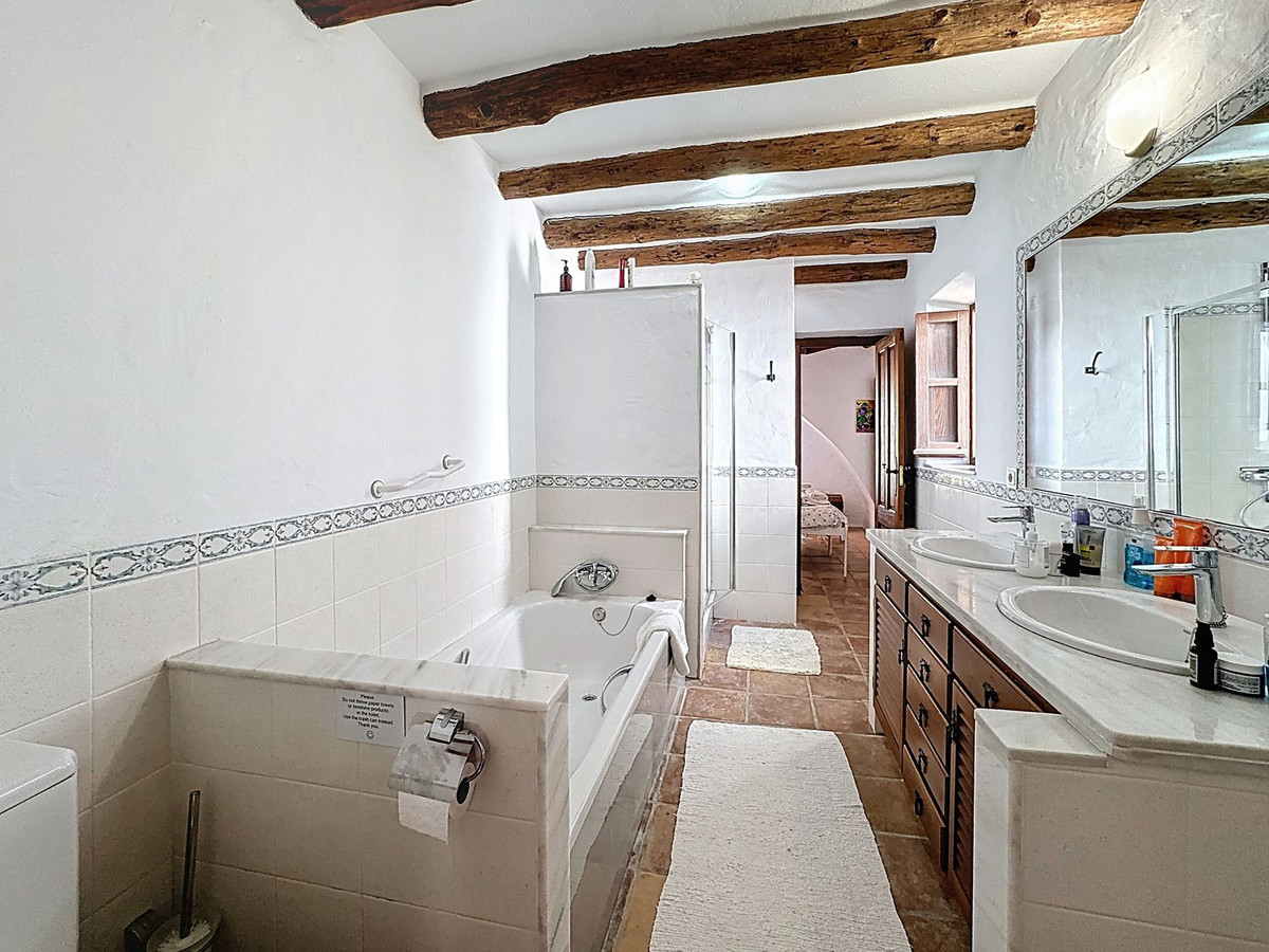 Huis te koop in Valtocado | 3 slaapkamers H5145856