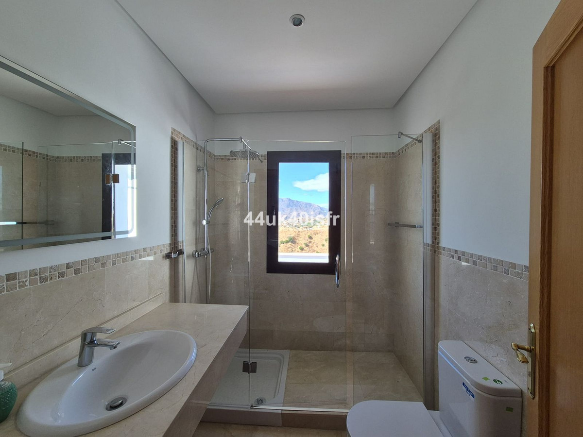 Huis te koop in Valtocado | 4 slaapkamers H5199463