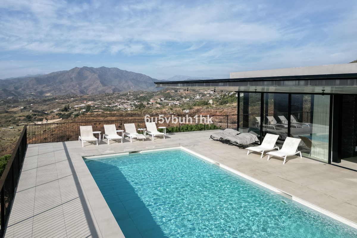 Huis te koop in Valtocado | 4 slaapkamers H5217478