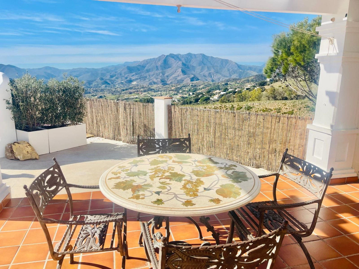 Huis te koop in Valtocado | 4 slaapkamers H5304547