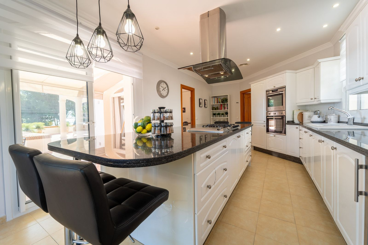 Property main view 33