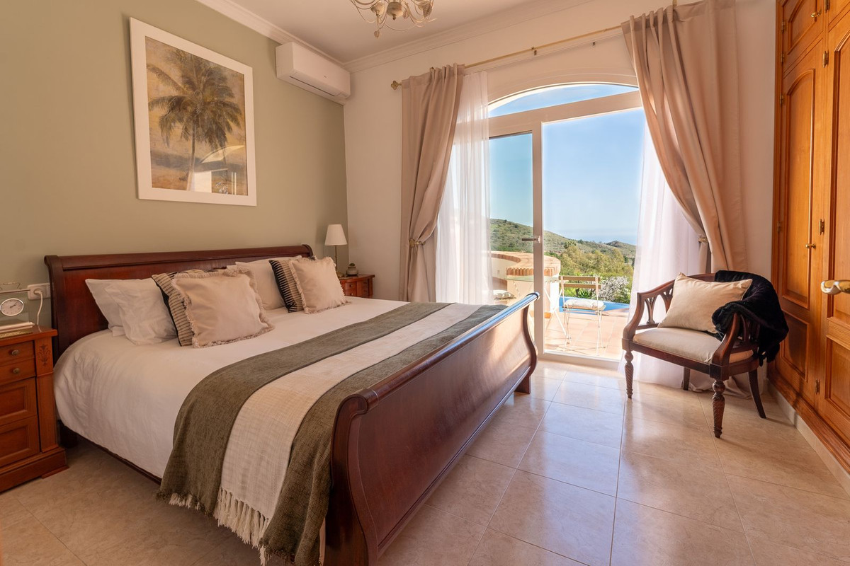 Property main view 52