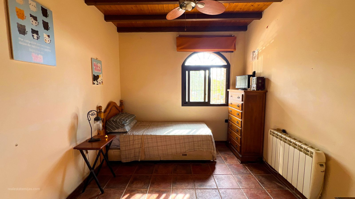 Property main view 16