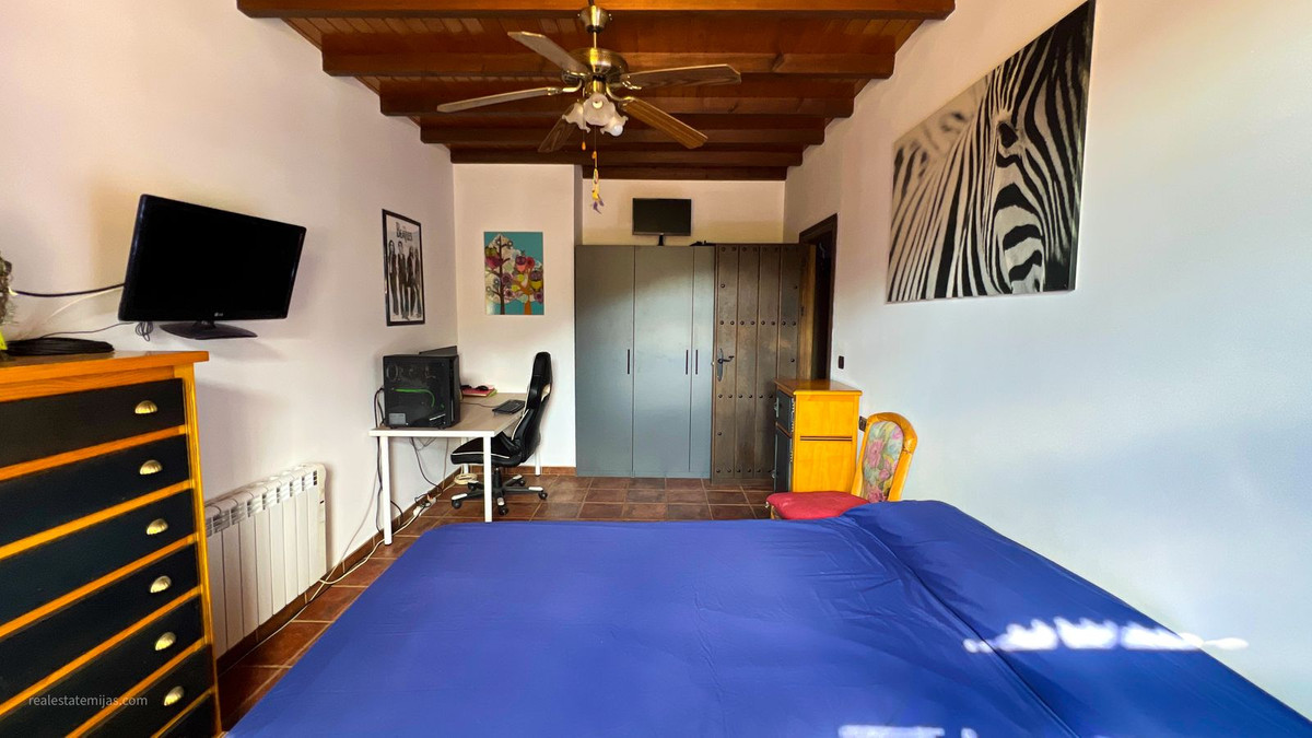 Property main view 18