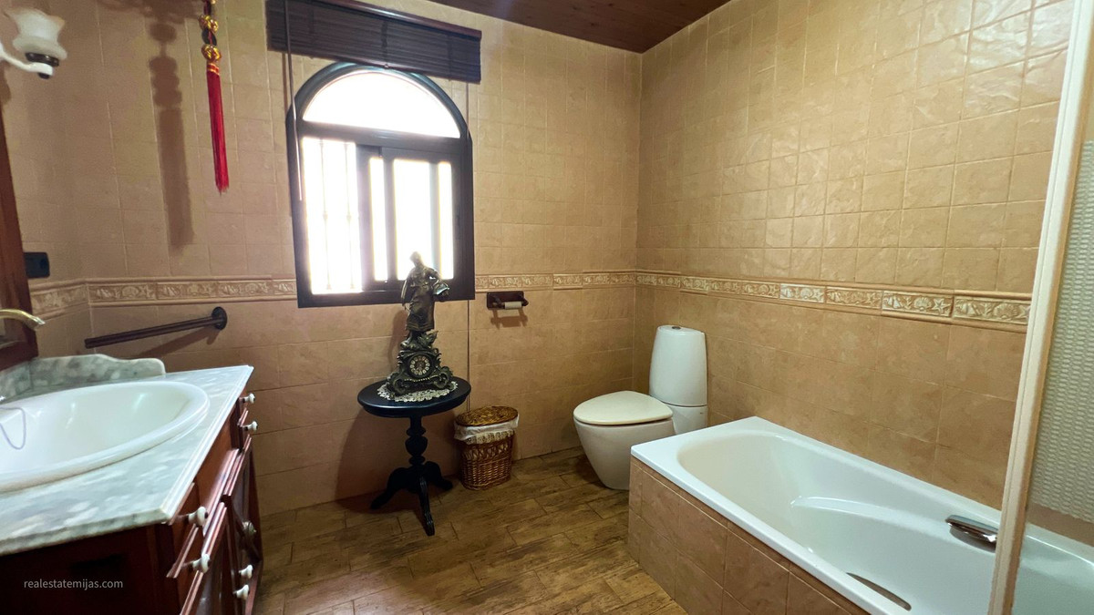 Property main view 25