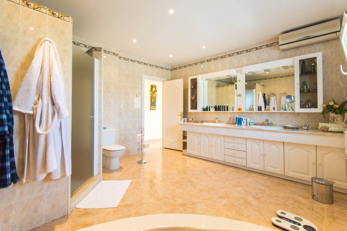 Property main view 30