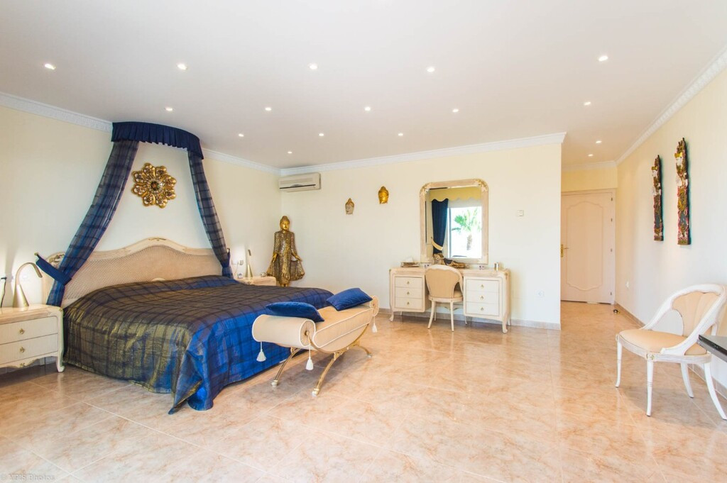 Huis te koop in Valtocado | 4 slaapkamers H5360779