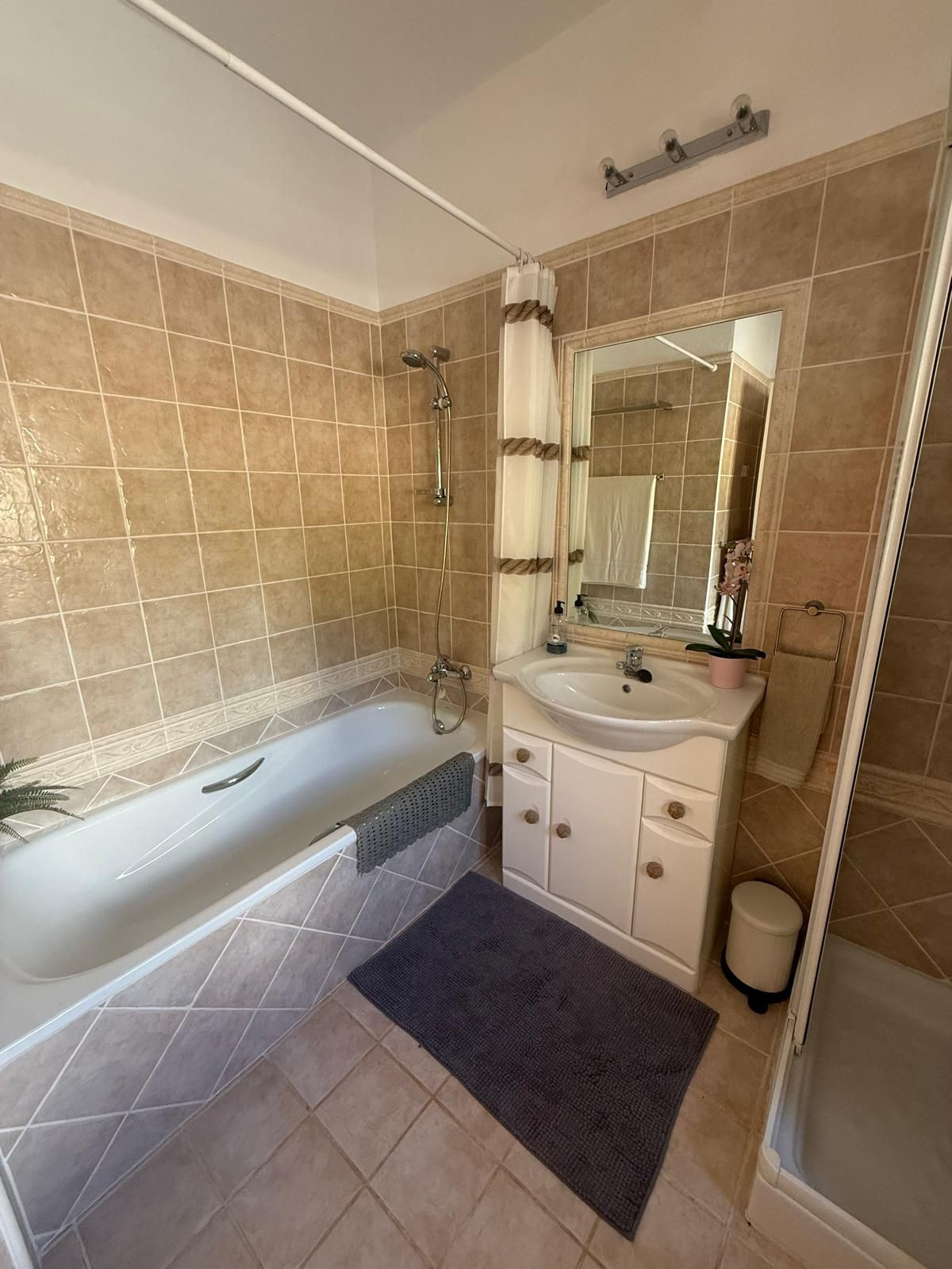 Property main view 25