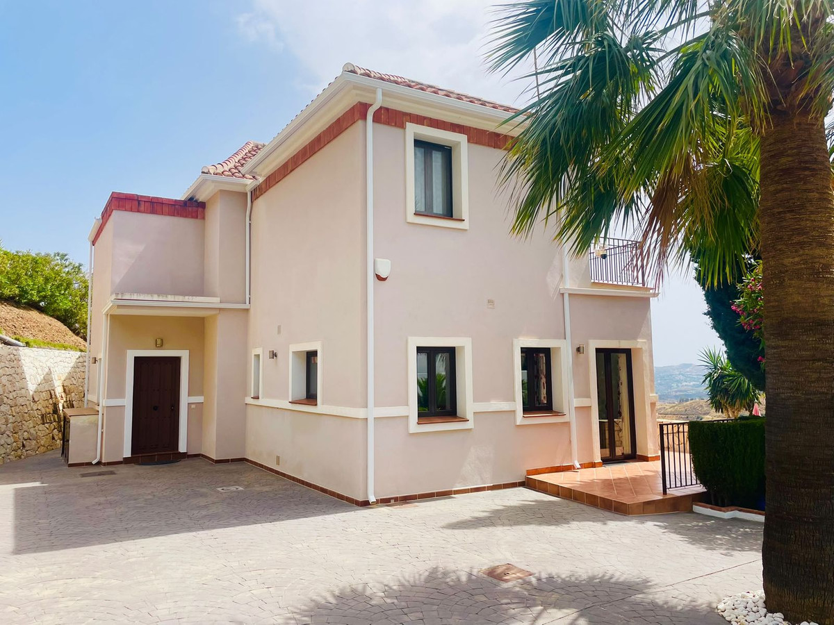 Huis te koop in Valtocado | 3 slaapkamers H5441932