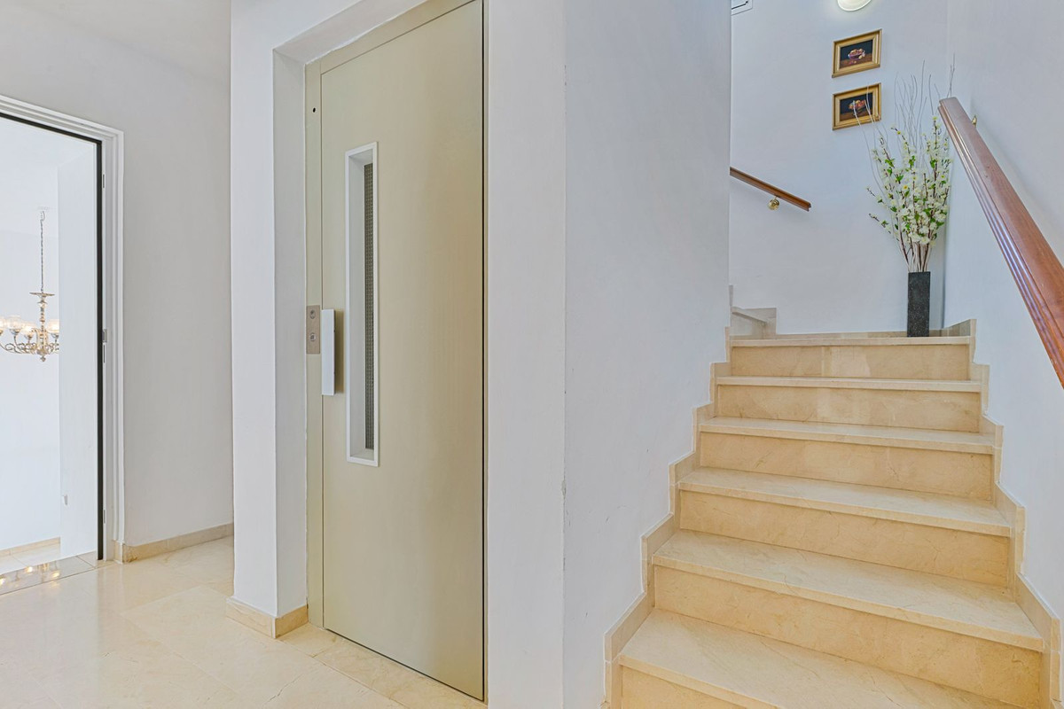 Property main view 23