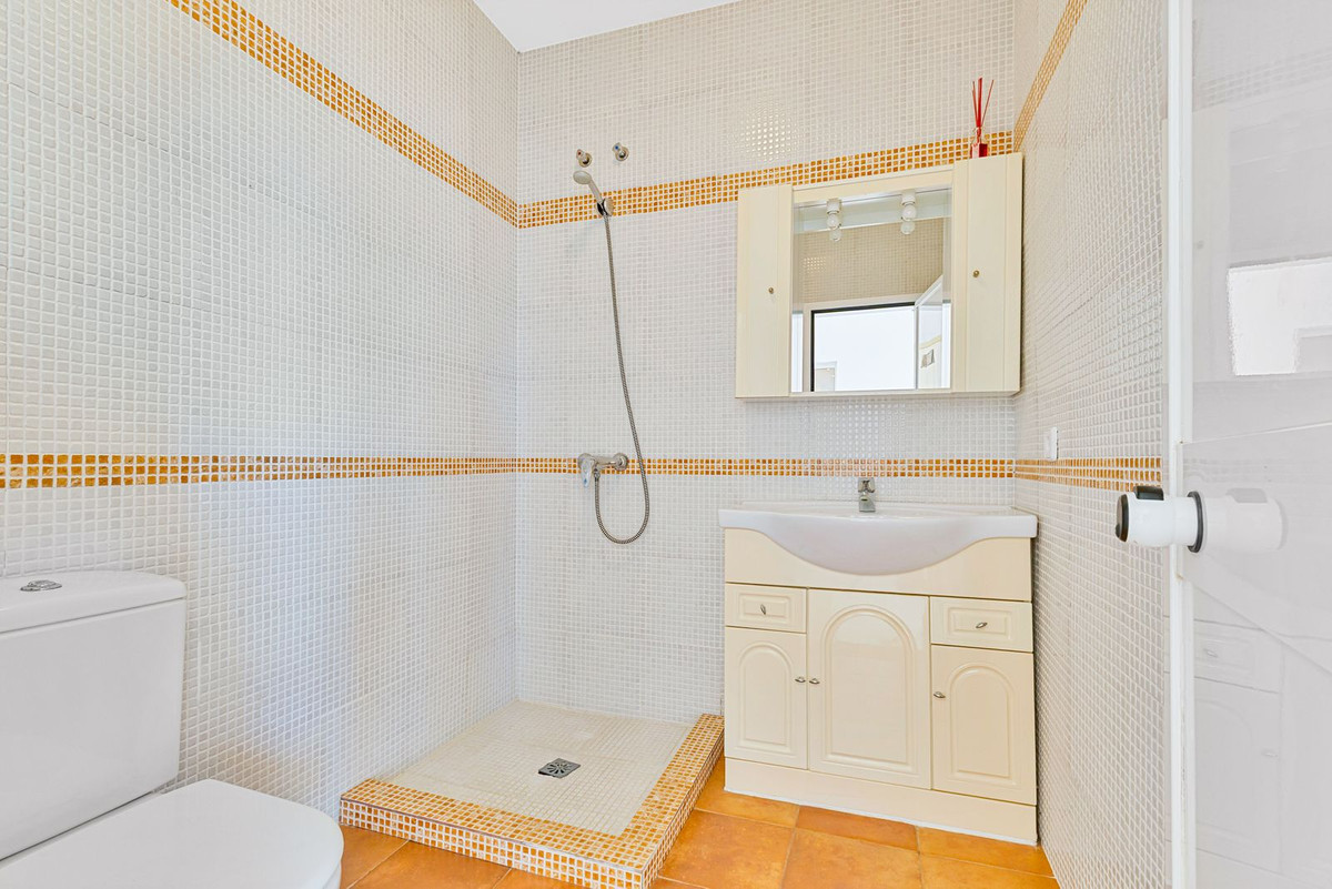 Property main view 33