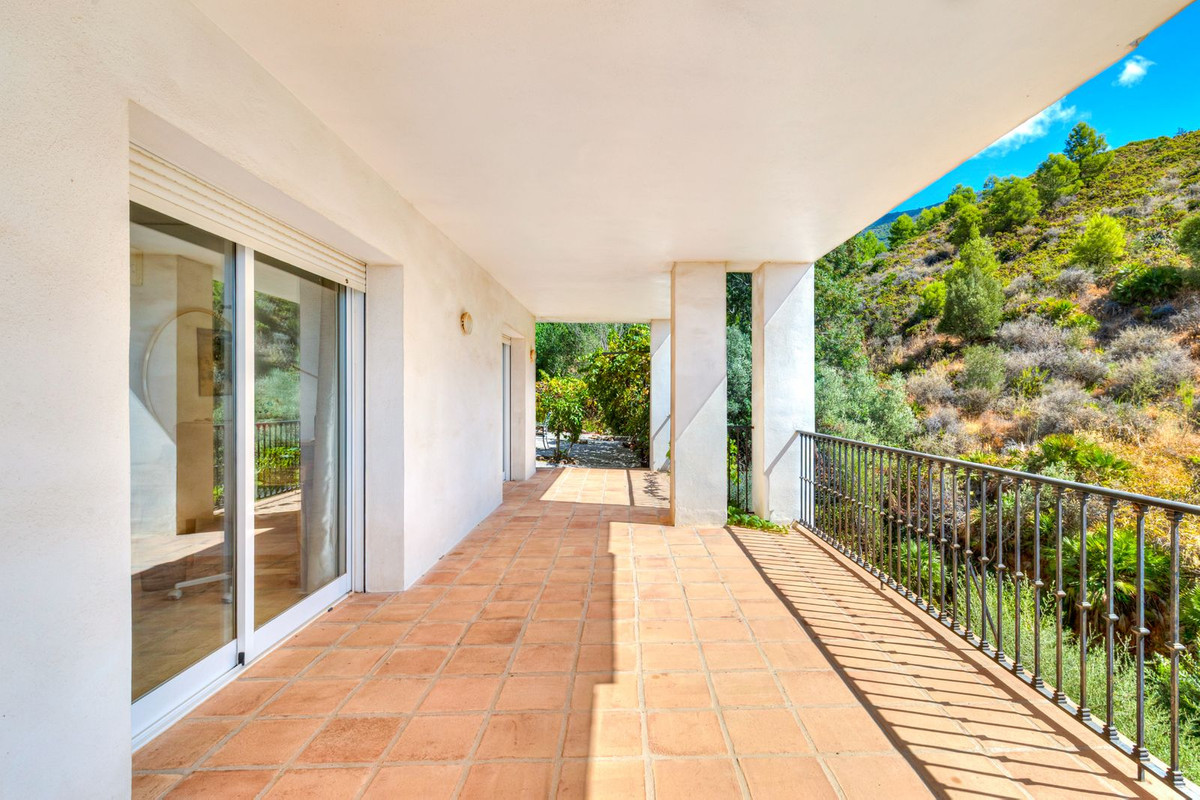 Property main view 40