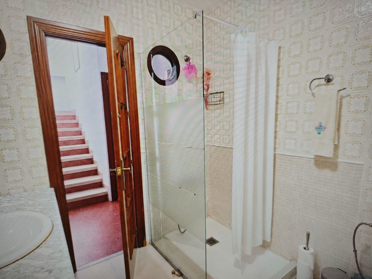 Huis te koop in Victoria Eugenia | 5 slaapkamers H5477233