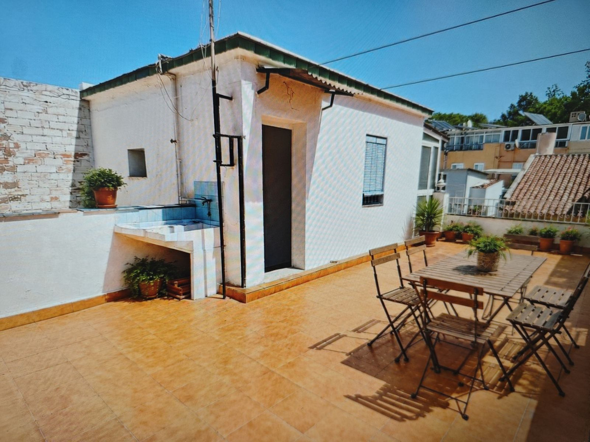 Huis te koop in Victoria Eugenia | 5 slaapkamers H5477233