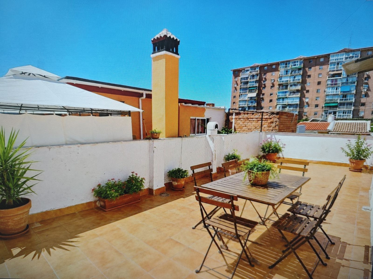 Huis te koop in Victoria Eugenia | 5 slaapkamers H5477233