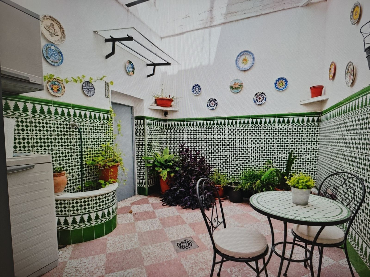 Huis te koop in Victoria Eugenia | 5 slaapkamers H5477233