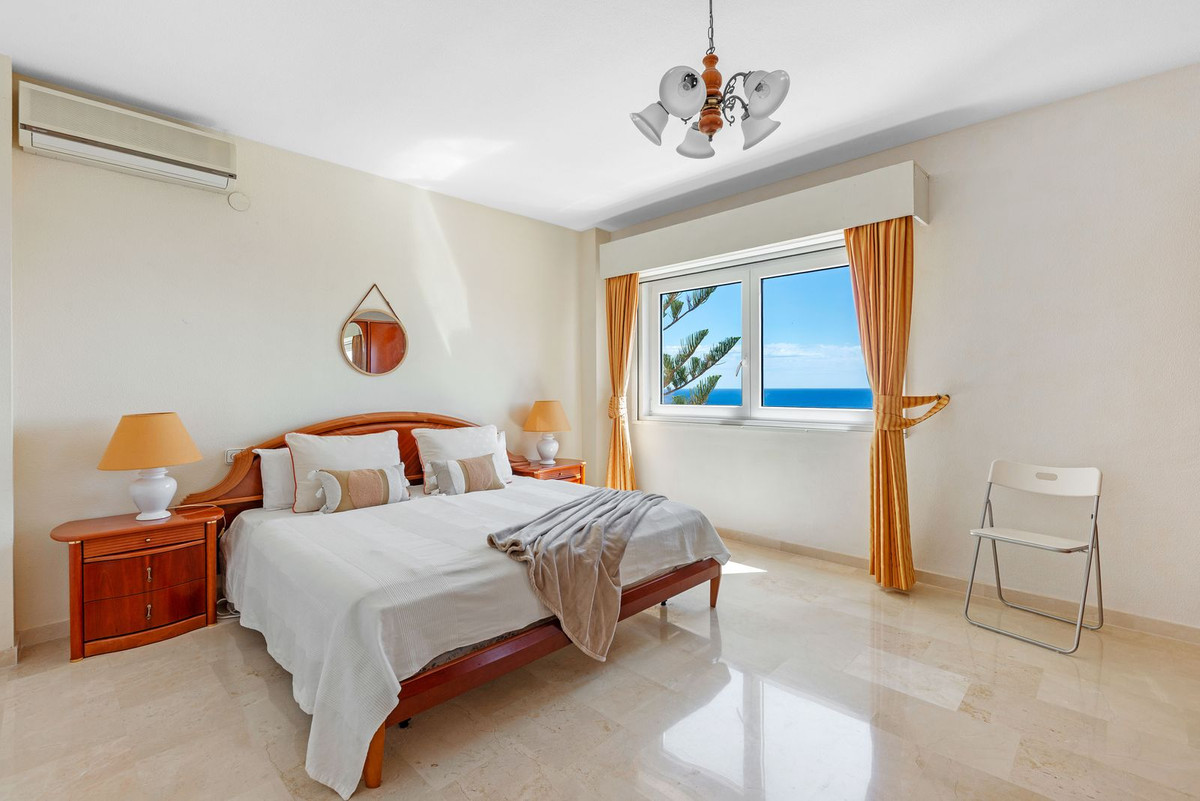 Huis te koop in Villajoyosa | 5 slaapkamers H5141050