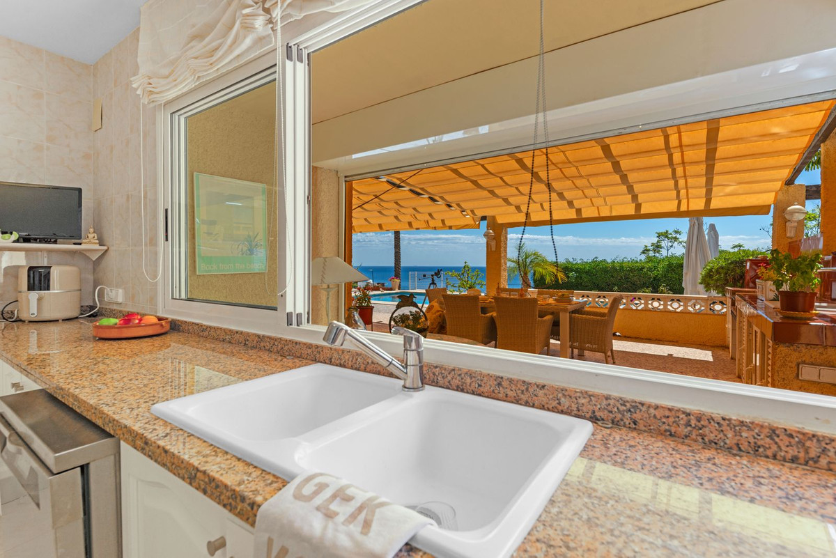 Huis te koop in Villajoyosa | 5 slaapkamers H5141050