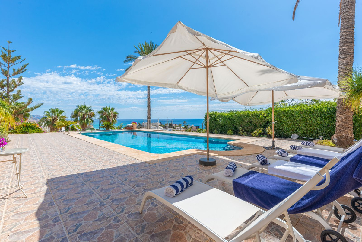 Huis te koop in Villajoyosa | 5 slaapkamers H5141050