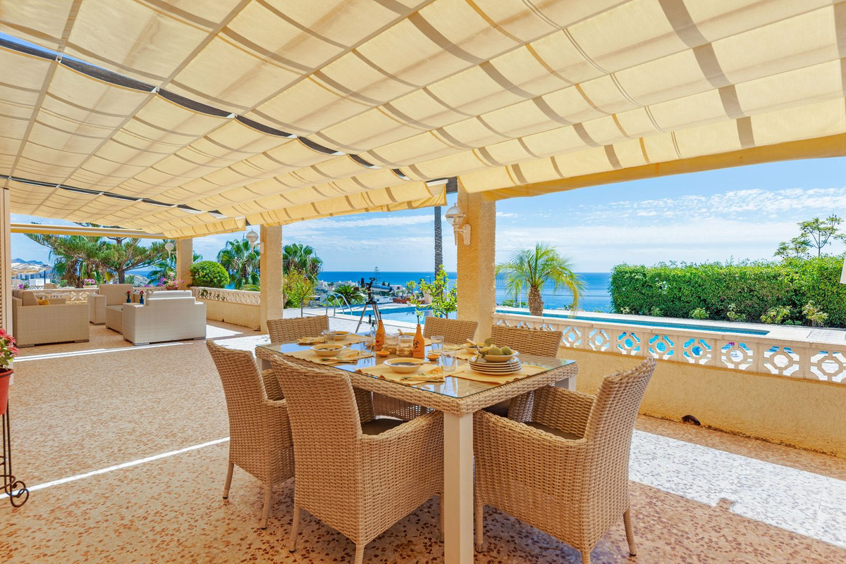 Huis te koop in Villajoyosa | 5 slaapkamers H5141050