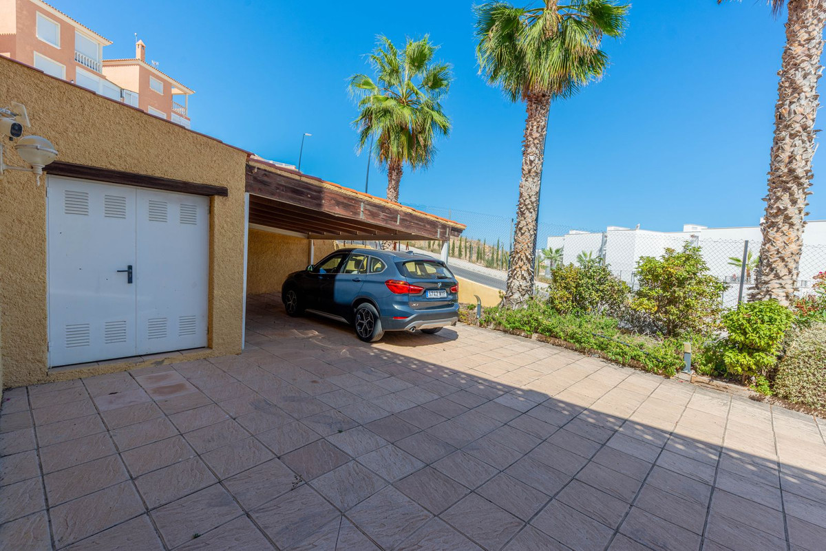 Huis te koop in Villajoyosa | 5 slaapkamers H5141050